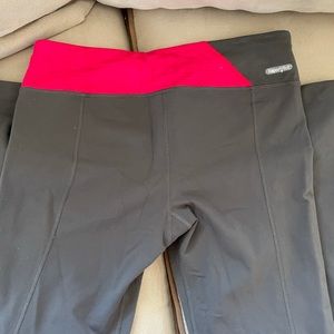 Womens North Face yoga pants